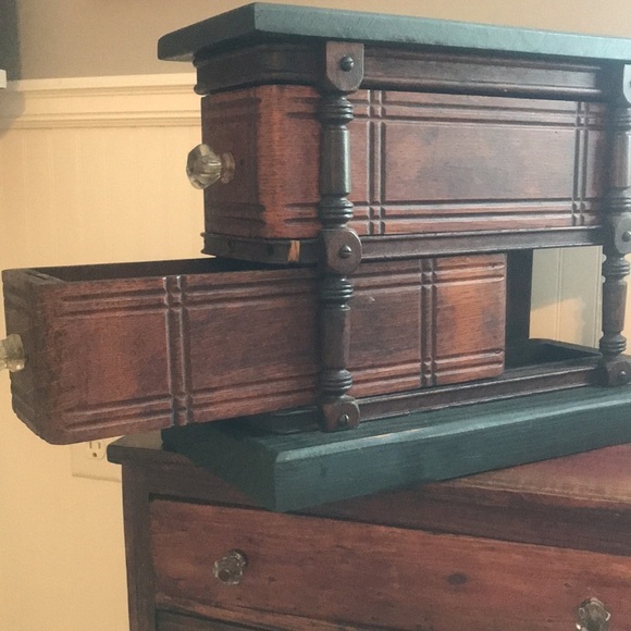 Restored Vintage Sewing Machine Drawer organizer w/ Glass knobs. Refurbished. - Picture 4 of 16